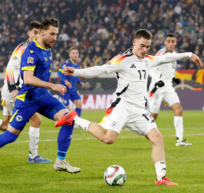 Deutschland besiegt Bosnien mit 7:0 und sichert sich damit den Spitzenplatz in der UEFA Nations League